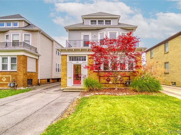 272 Commonwealth Ave, Buffalo, NY 14216