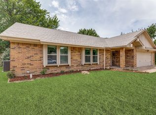 3305 Wayland Dr, Fort Worth, TX 76133
