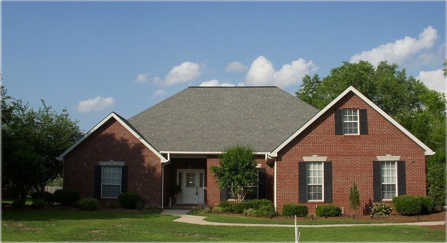 In desirable White Columns neighborhood