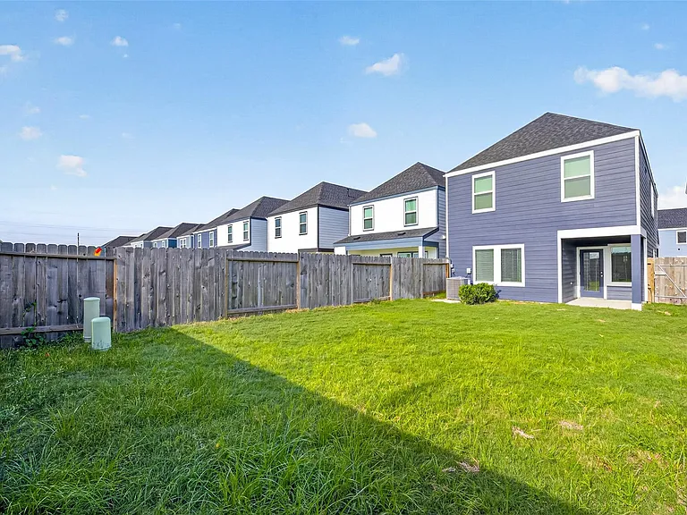 10206 Penryn Forest Trl — Photo 23