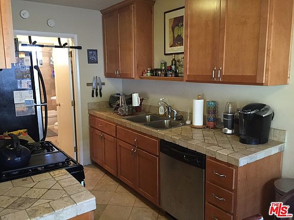 5th image of 1432 Stanford St #4