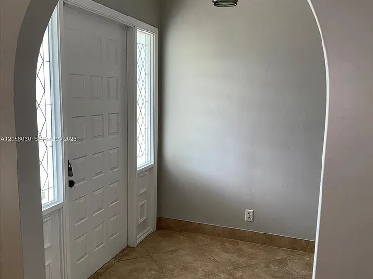 1560 NW 12th Way — Photo 20