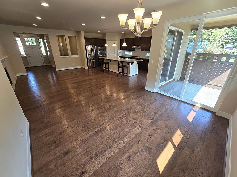 9006 Buttercup St SE — Photo 8