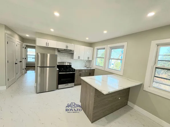 9-11 Stecher St, Newark, NJ