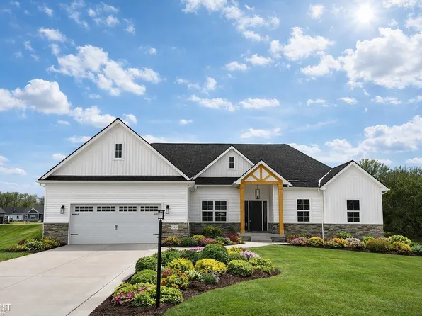 12459 Janes Lndg #41, South Lyon, MI 48178