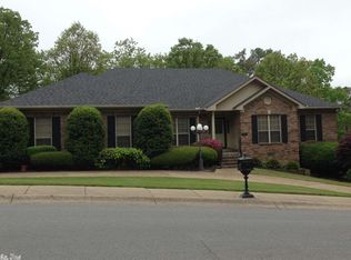 14001 Pleasant Forest Dr, Little Rock, AR 72212