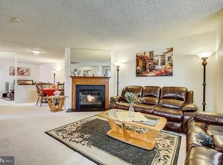 30 Keith Ct, Kendall Park, NJ 08824