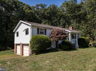 10 Cindy Dr, Drums, PA 18222