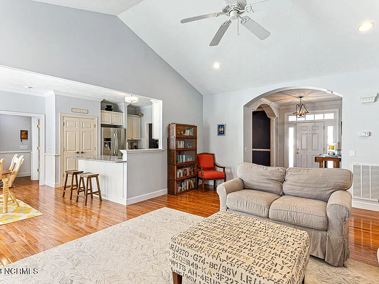 2 Lenoir Ct — Photo 10