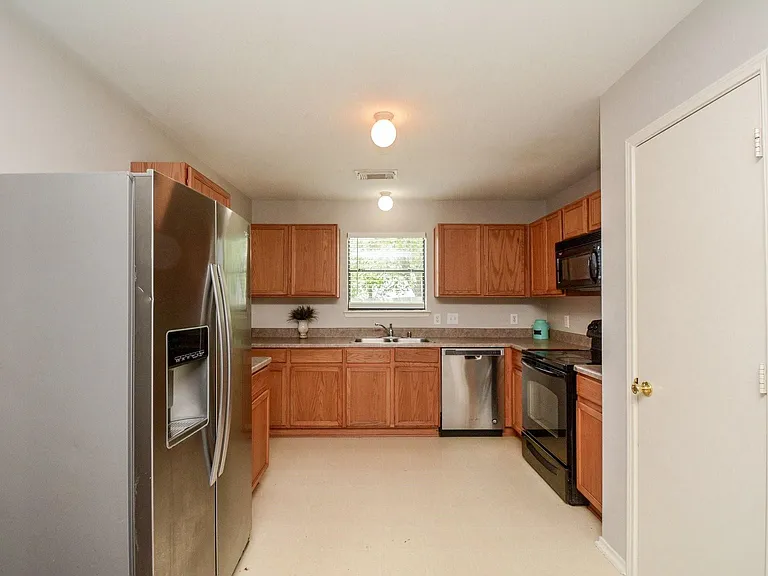 6835 Lower Arrow Dr — Photo 10