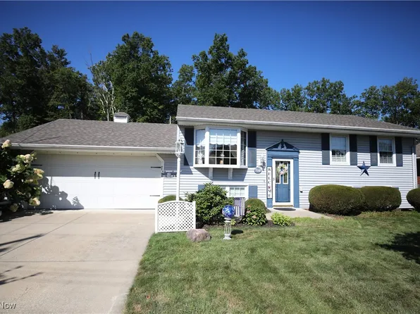 7018 Freeland Dr, Elyria, OH 44035