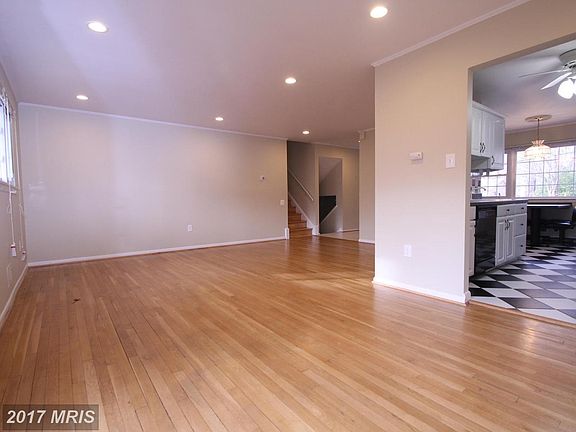 5th image of 14122 Bauer Dr
