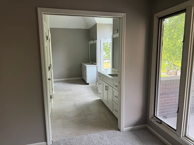 16728 Leavenworth Cir — Photo 19
