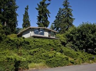 1415 80th Ave NE, Medina, WA 98039