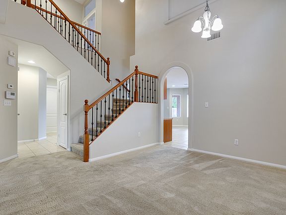 4th image of 5520 Meridian Rain St