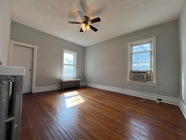 2042 Hanover Ave #2 — Photo 10