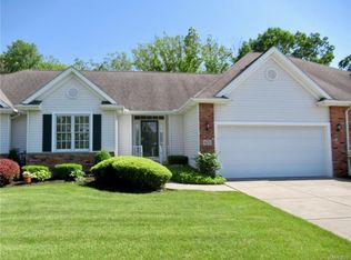 428 Whitehaven Rd, Grand Island, NY 14072