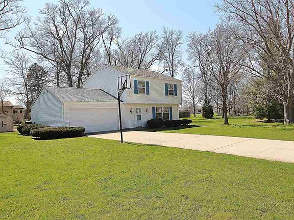 3rd image of 118 Baker Ct