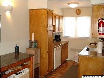 3rd image of 310 Maryland Ave APT 2A