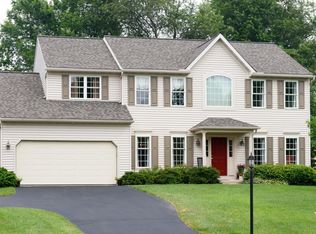 512 Dublin Dr, Downingtown, PA 19335