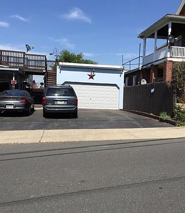 84 Bennett,Filmore/side view