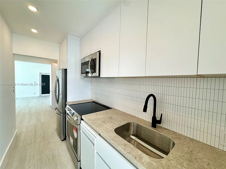 6944 Byron Ave #1 — Photo 4