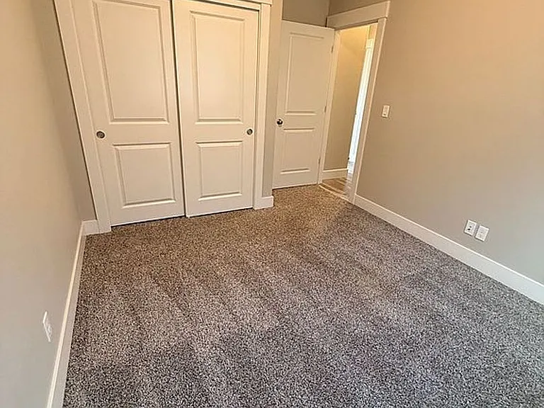 211 NE Alder Way #211NE — Photo 7