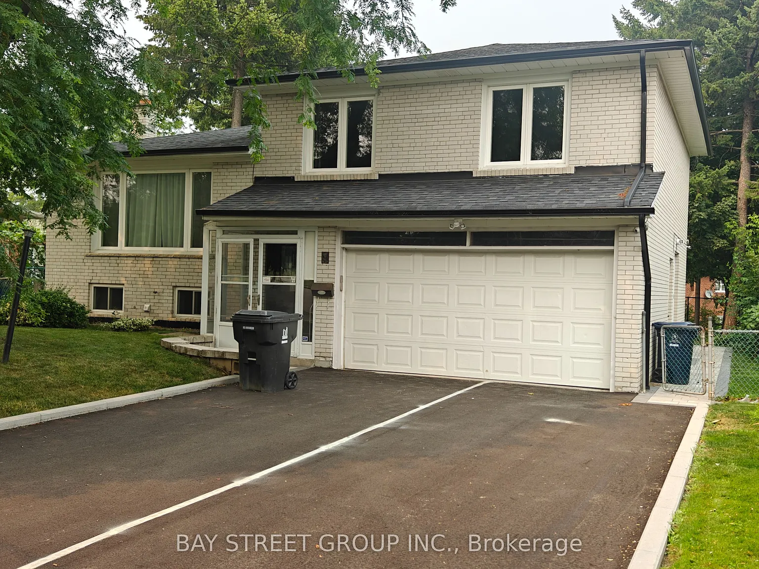 3 bed, $3,200 — Photo 1