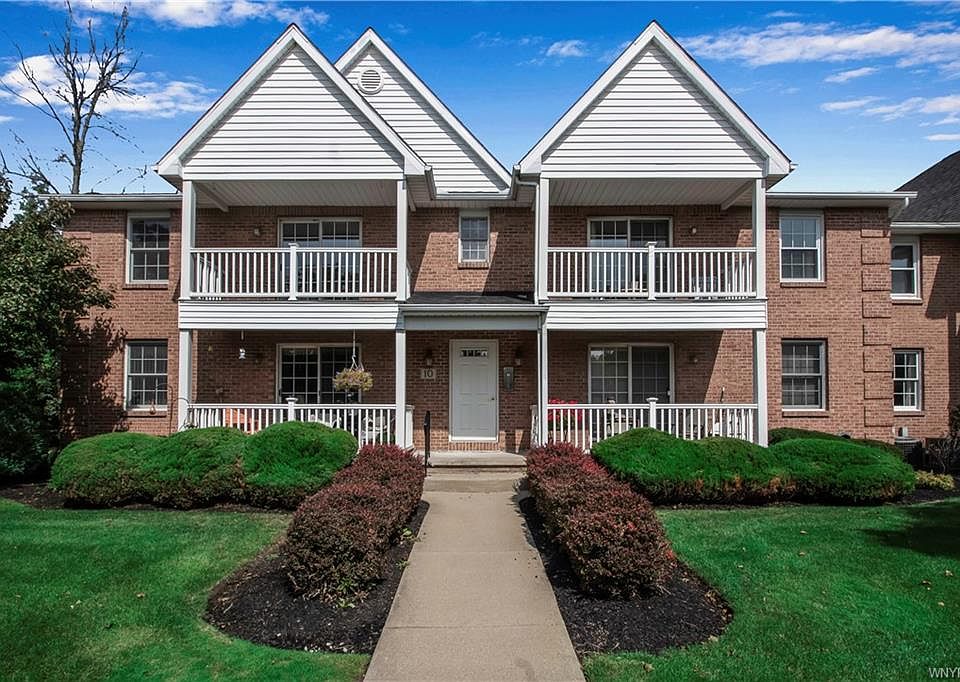 1st image of 10 Georgian Ln APT C
