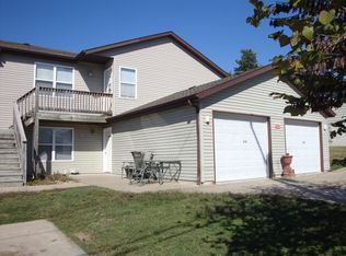 216 Lowell Dr, Hollister, MO 65672