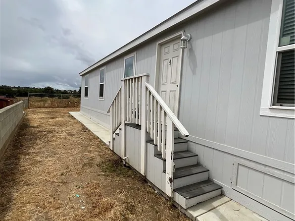 17035 Hidalgo Dr, Perris, CA 92570