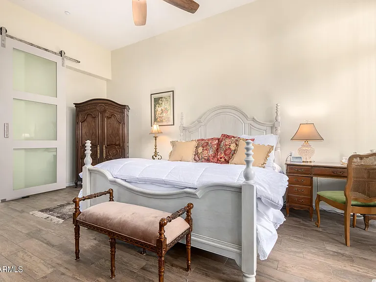 10602 E Blanche Dr — Photo 17