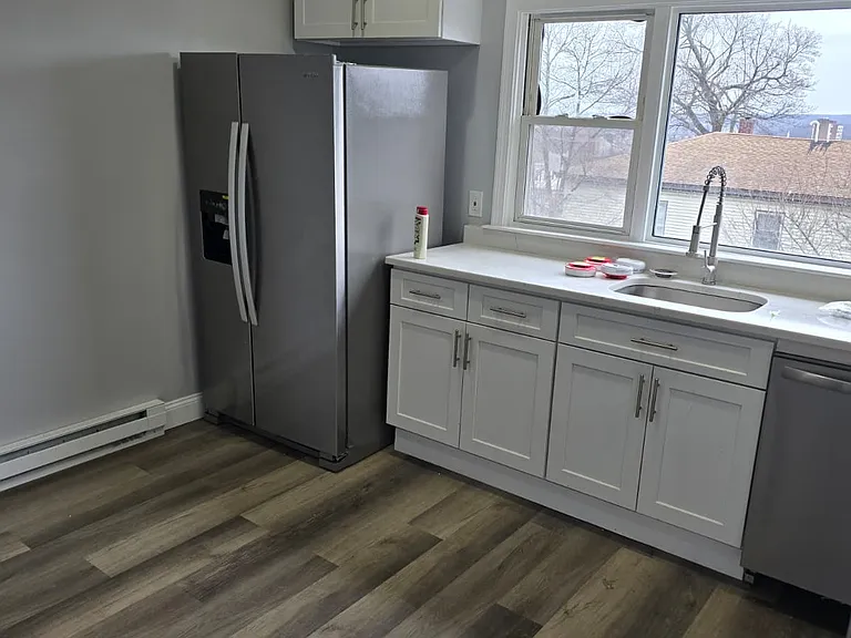 179 Belmont St #3 — Photo 5