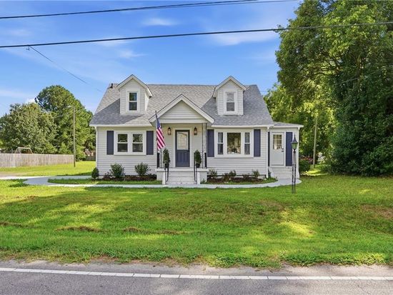 1213 Fentress Rd, Chesapeake, VA 23322