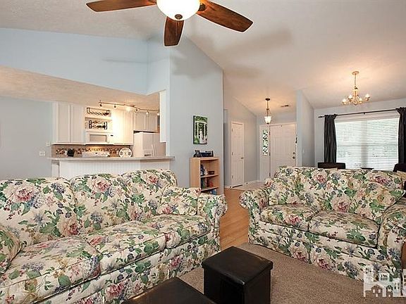 3rd image of 112 Breeland Ct