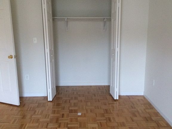 5th image of 3412 146th St #5FL