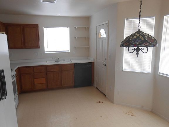 5th image of 5683 Fairlight Dr