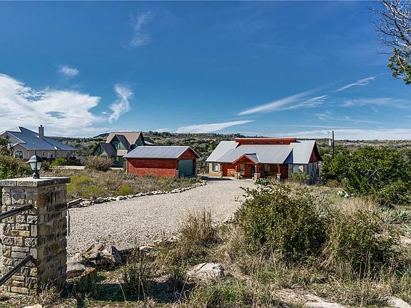 3rd image of 1048 Bluff Creek Dr