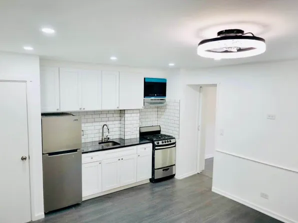 858 Saint John's Place image 1 of 7