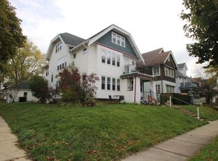 2182 N 63rd St, Wauwatosa, WI 53213