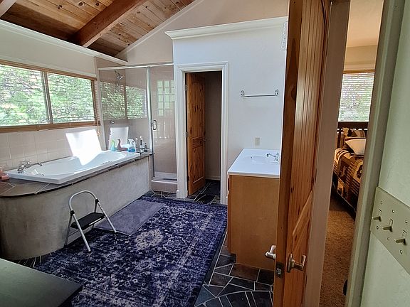 5th image of 2333 Vallecito Dr