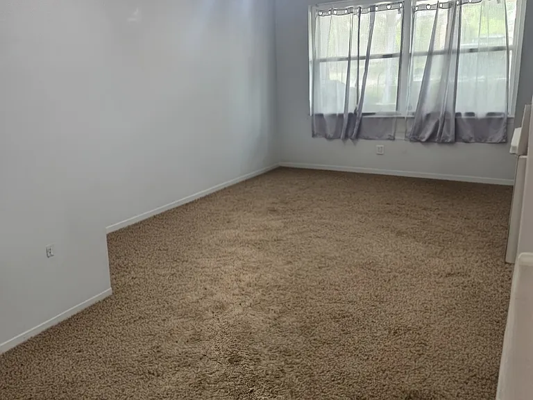 3416 Cloverleaf Dr — Photo 11