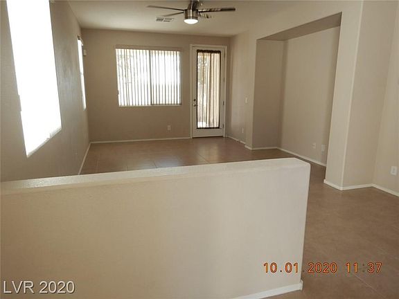 3rd image of 10432 Glenna Lodge St
