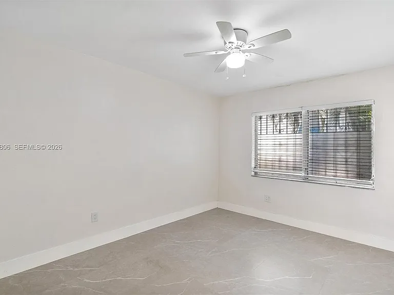 1612 SW 23rd St #1612 — Photo 32