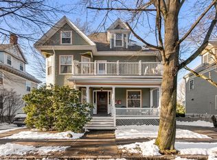 19 Columbia St, Brookline, MA 02446