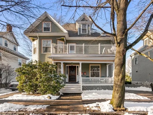 19 Columbia St, Brookline, MA 02446