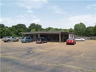 1st image of 430 Highway 51 S