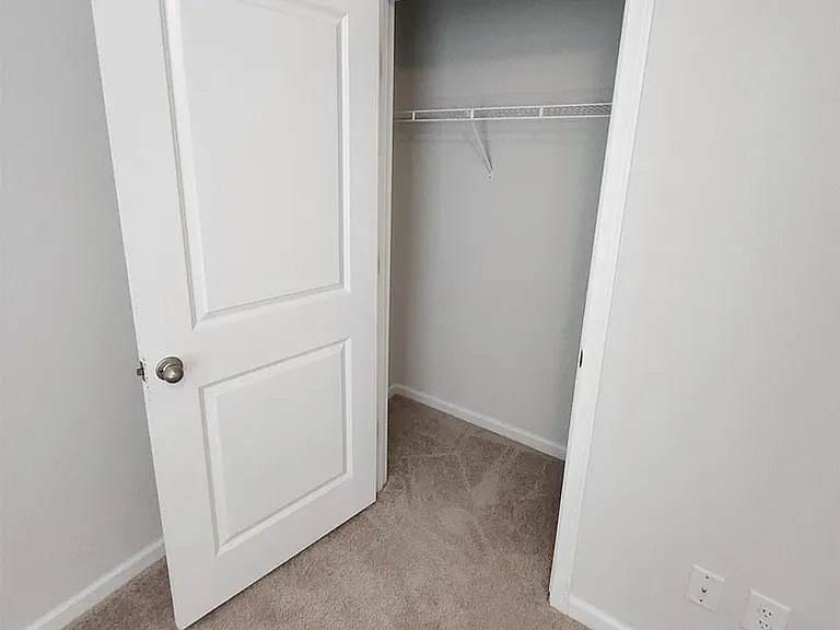 383 Spruce Pine Way — Photo 14