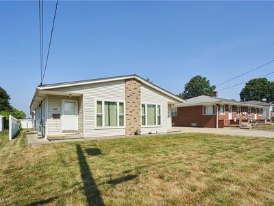 600 & 602 Hillman Rd, Akron, OH, 44312