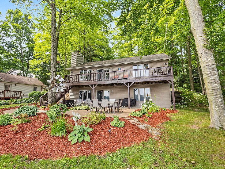 1st image of 10180 Ridge Ln